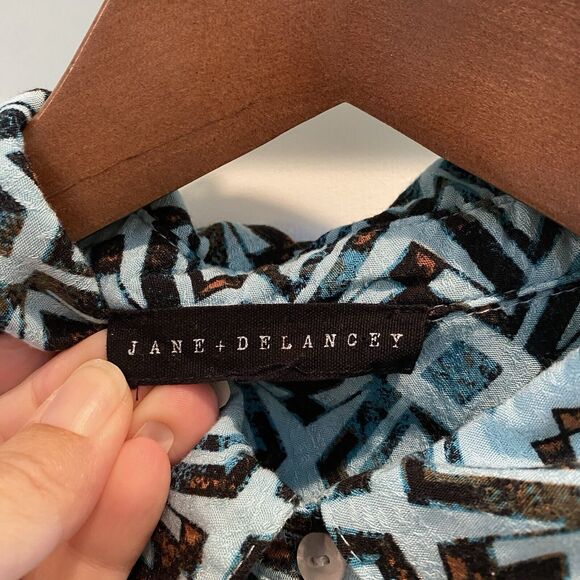 Jane +‎ Delancey Top Women’s Large Turquoise Blue Aztec Southwest Button Up - Picture 2 of 11